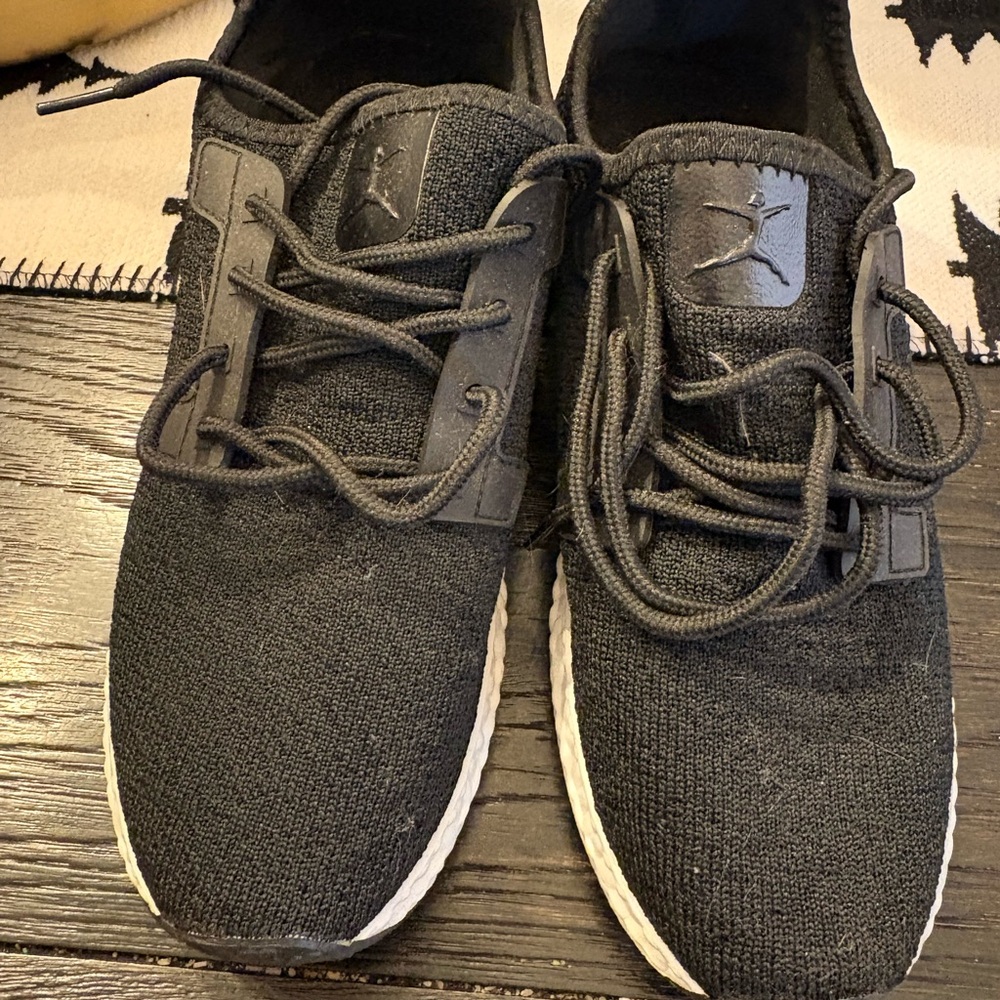 Black Athletic women’s Shoes